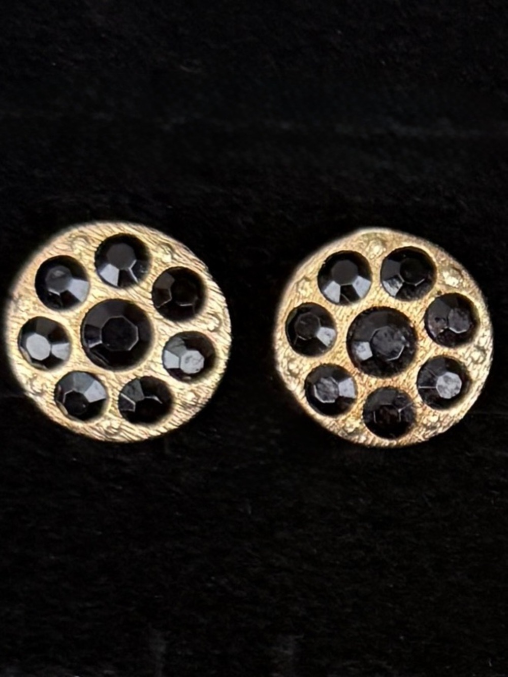Vintage Black Accent Gold Tone Clip On Earrings